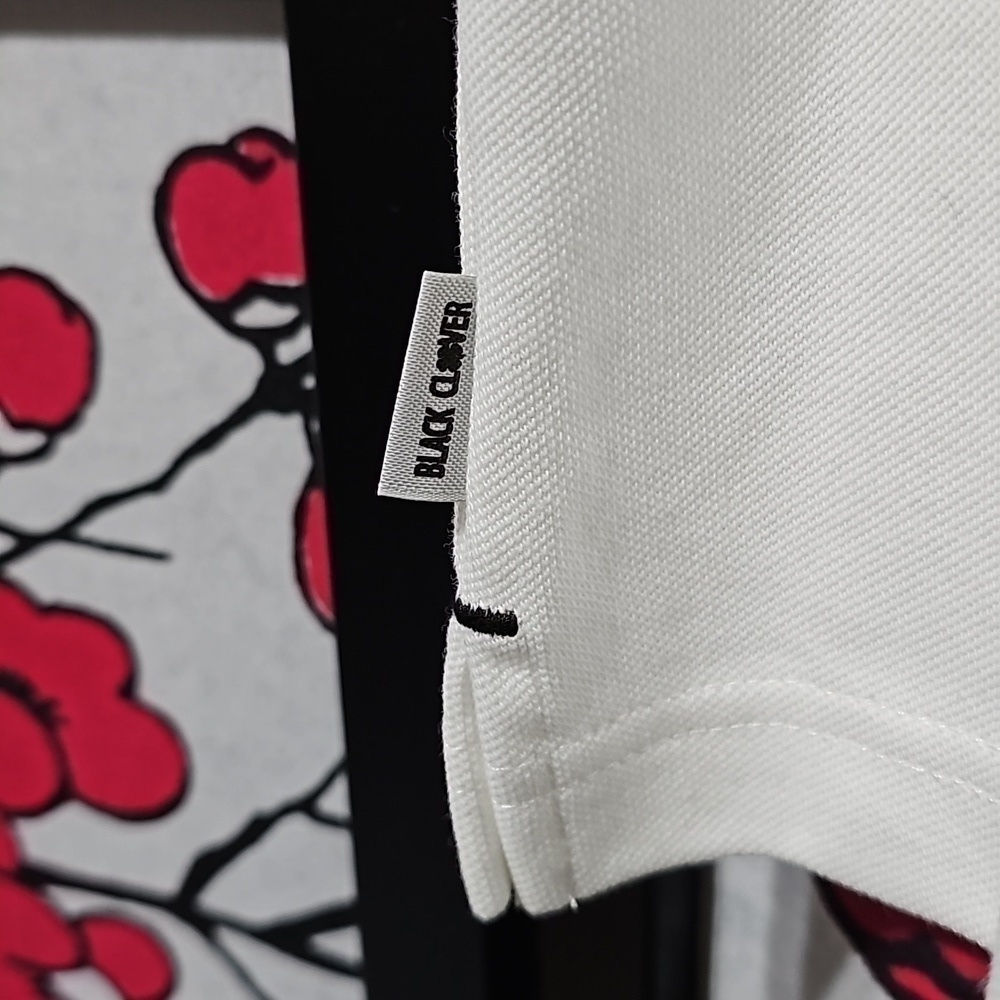 Black Clover White Polo Shirt Size Small NWT - Picture 6 of 8